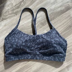 Lululemon flow-y bra